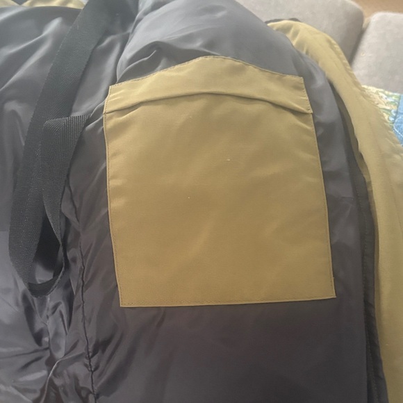 Canadian Goose Olive Green Parka-women's L - Picture 9 of 14